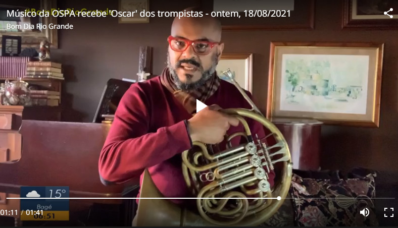 Músico da OSPA recebe ‘Oscar’ dos trompistas